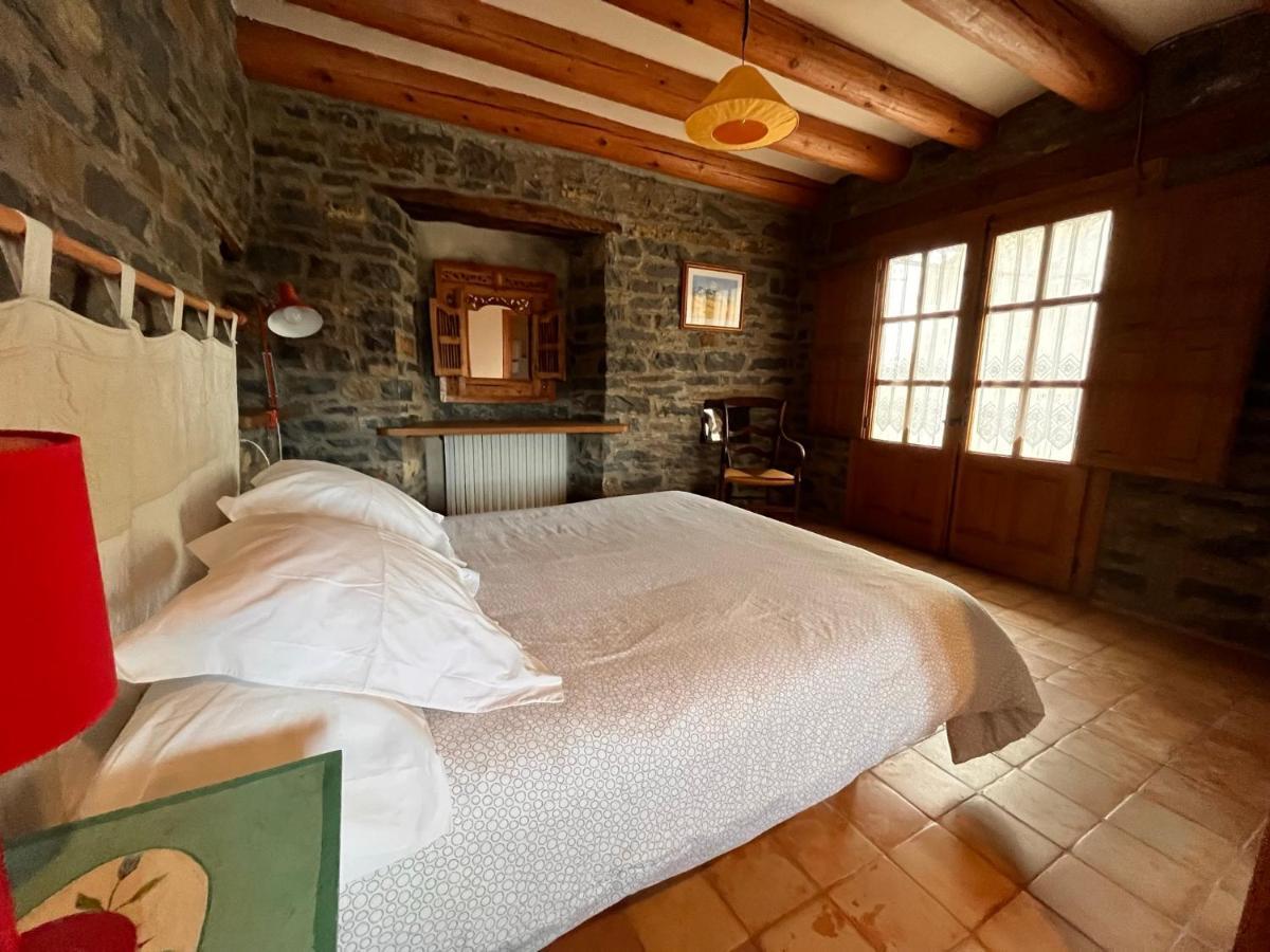 La Abadia Guest House Coscojuela de Sobrarbe ภายนอก รูปภาพ