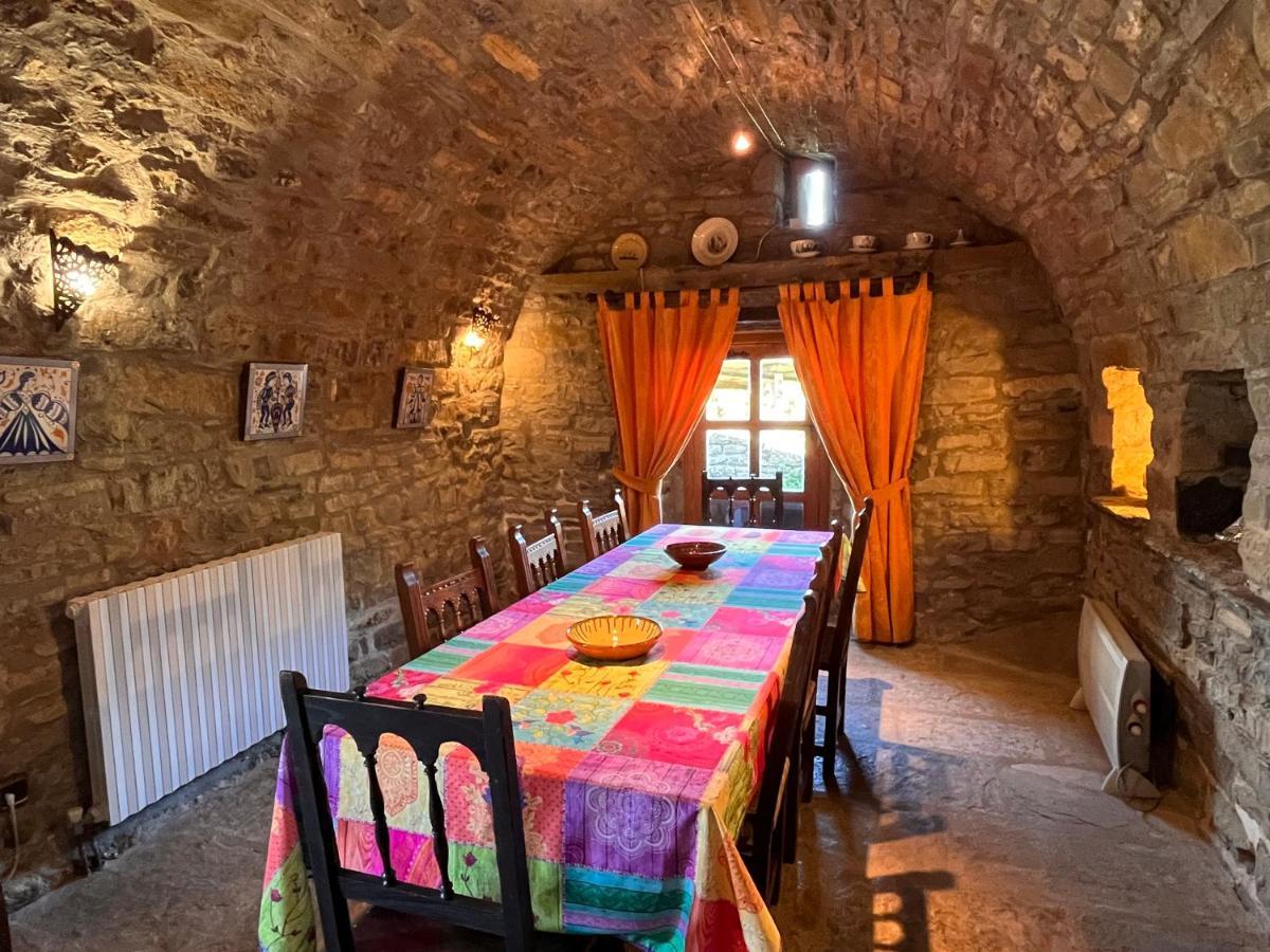 La Abadia Guest House Coscojuela de Sobrarbe ภายนอก รูปภาพ