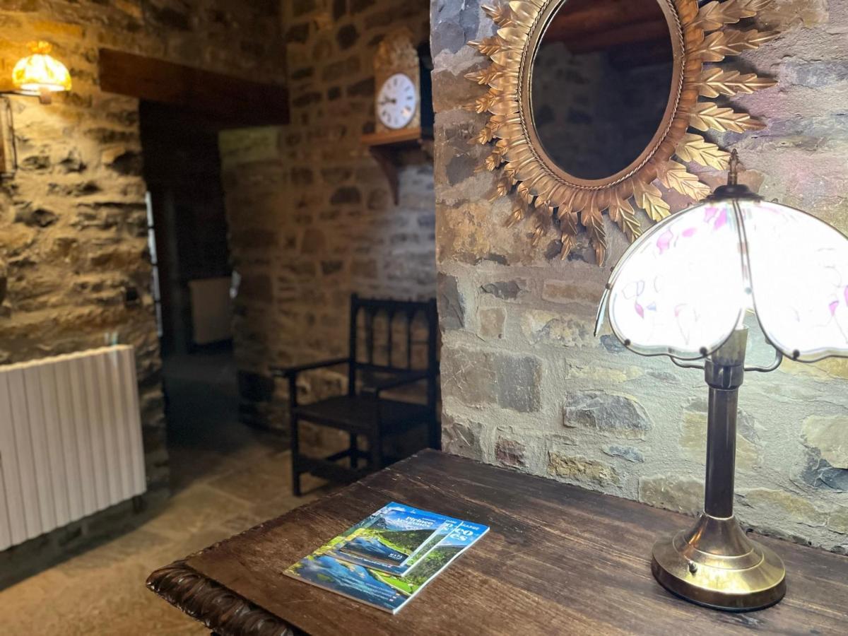 La Abadia Guest House Coscojuela de Sobrarbe ภายนอก รูปภาพ